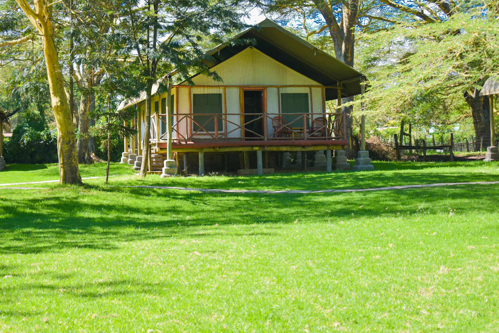 lake naivasha crescent camp